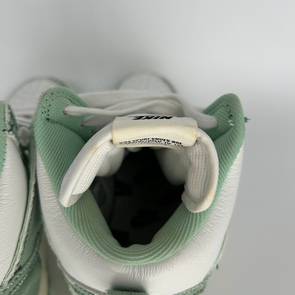 Nike Hi-Top Dunk Sneakers