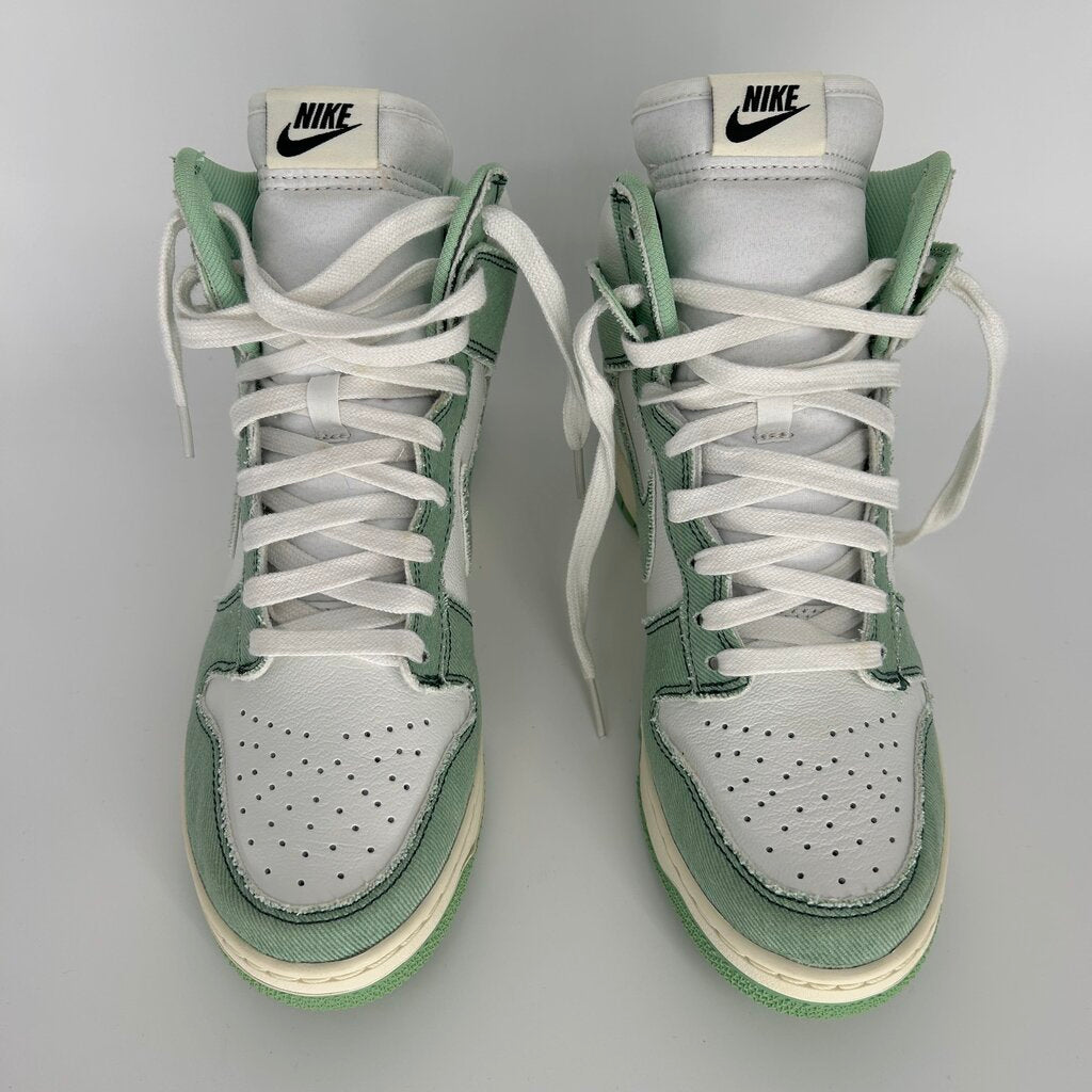 Nike Hi-Top Dunk Sneakers