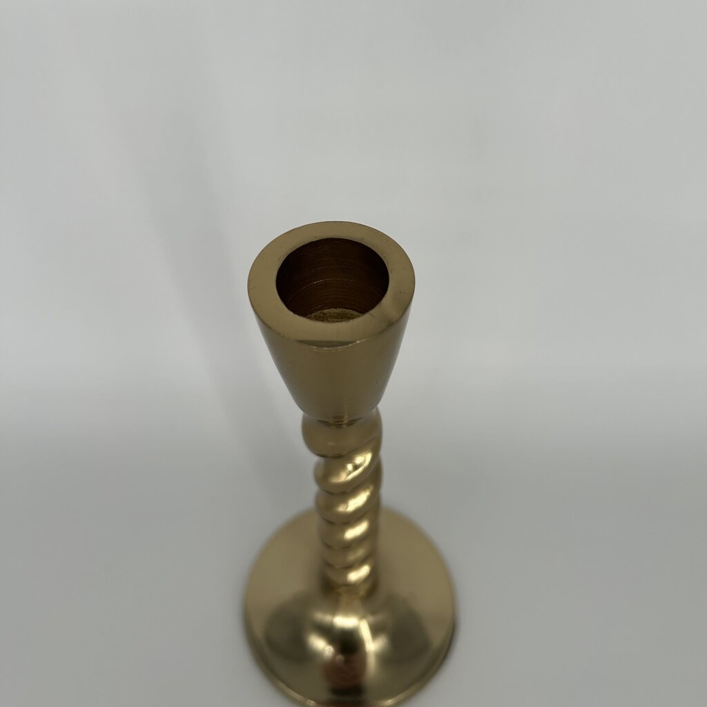 Twisted Metal Candle Stick