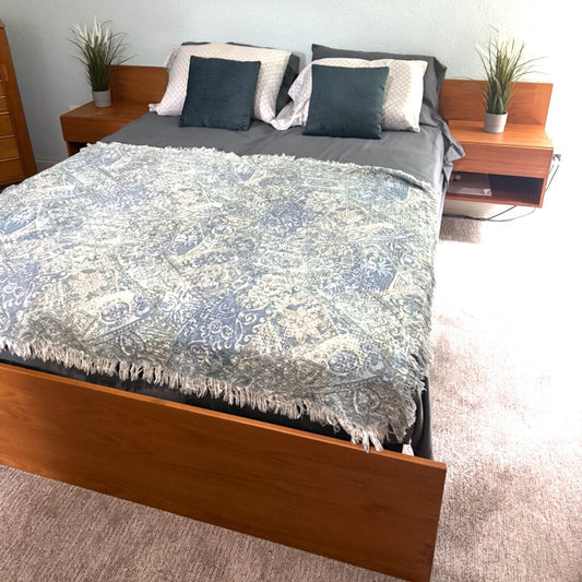 MCM Bed w/ Night Stands & Foot Board