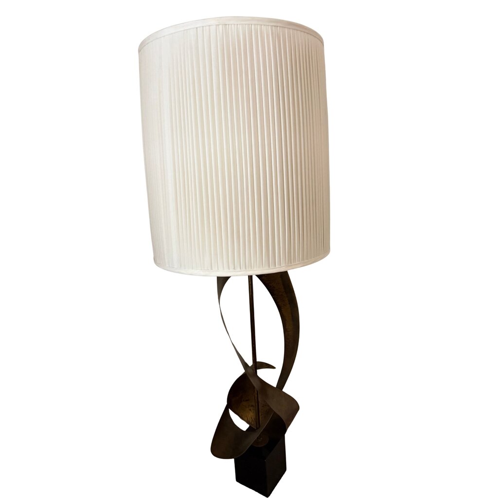 MCM Metal Lamp