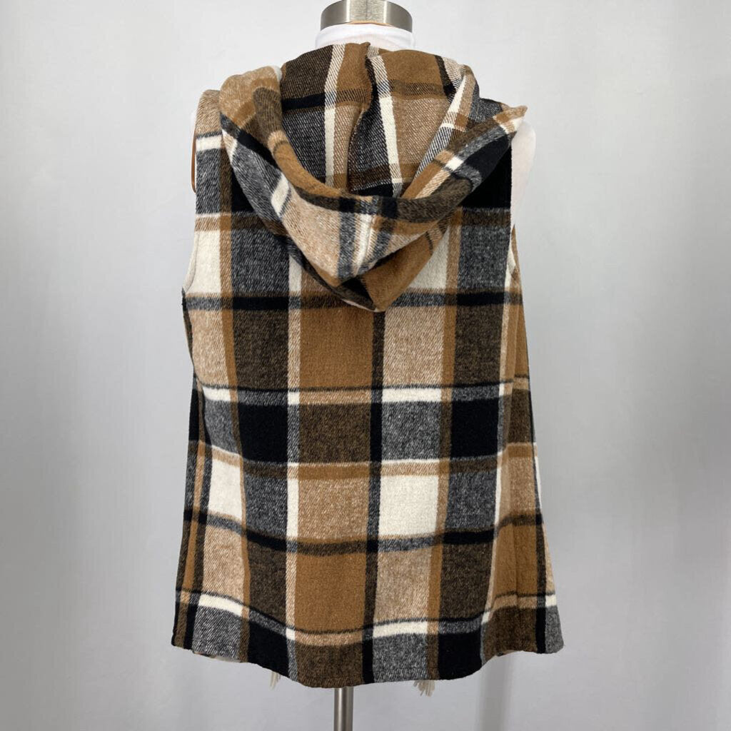 Altar's State Plaid Vest