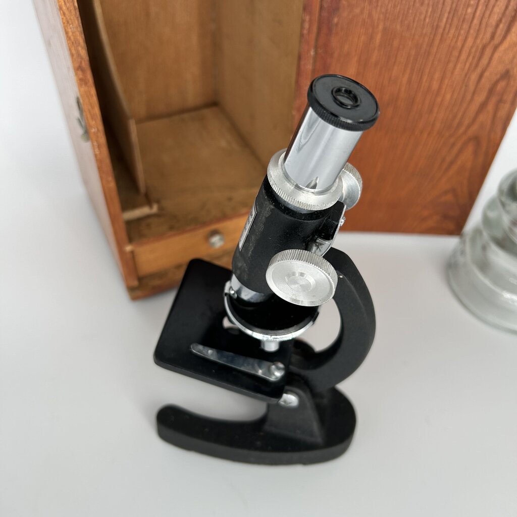 VTG Microscope Set