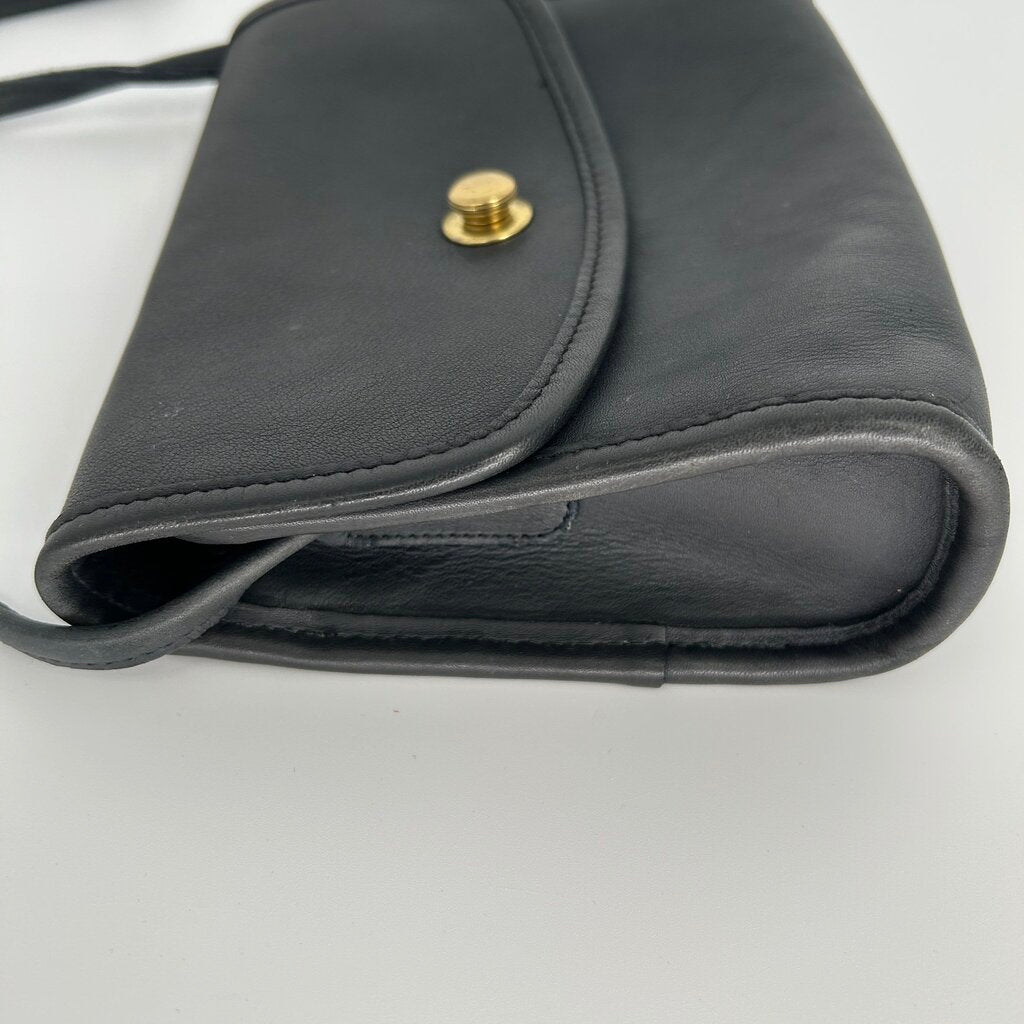VTG Coach Crossbody