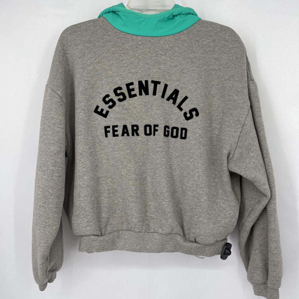 Essentials Sweatshrit