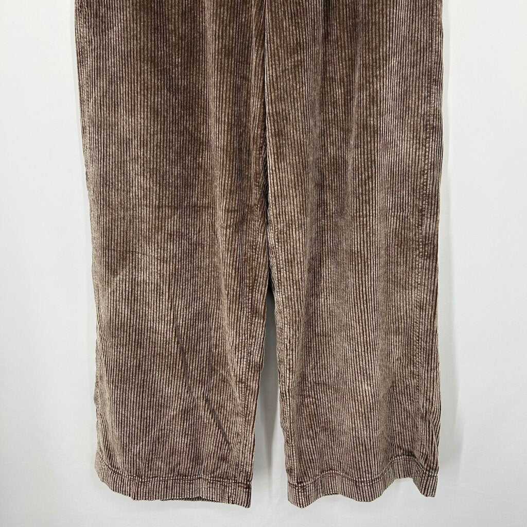 American Eagle Corduroy Pants