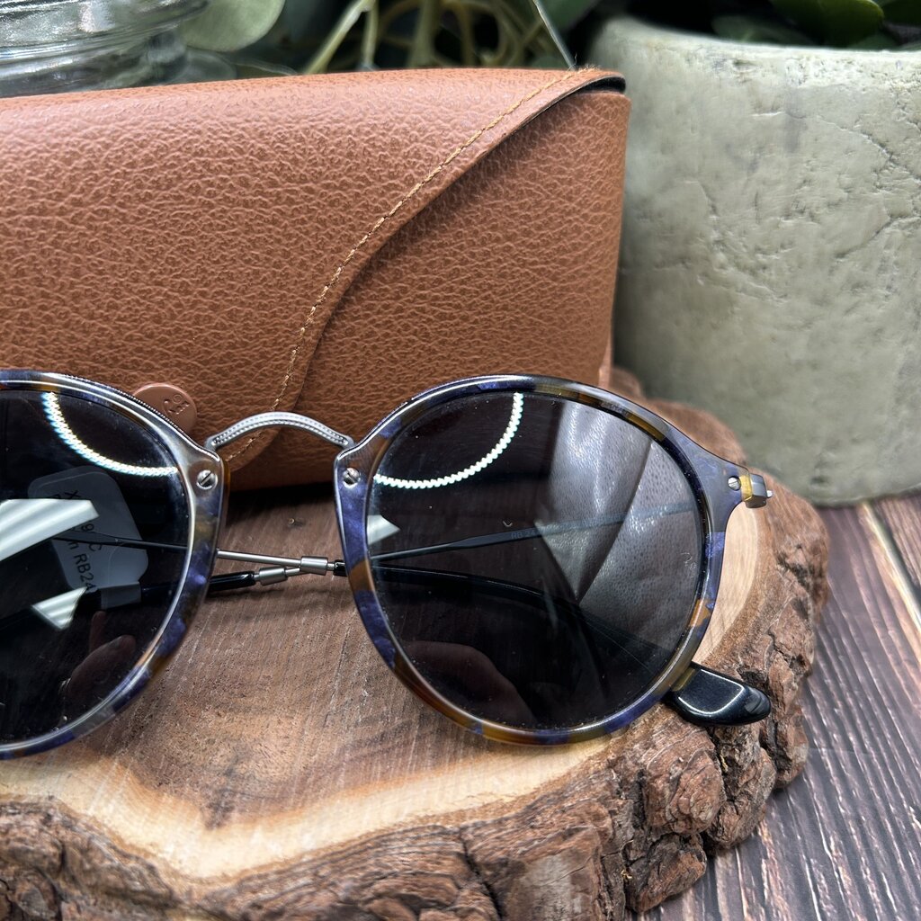 Ray Ban RB2447 Sunglasses