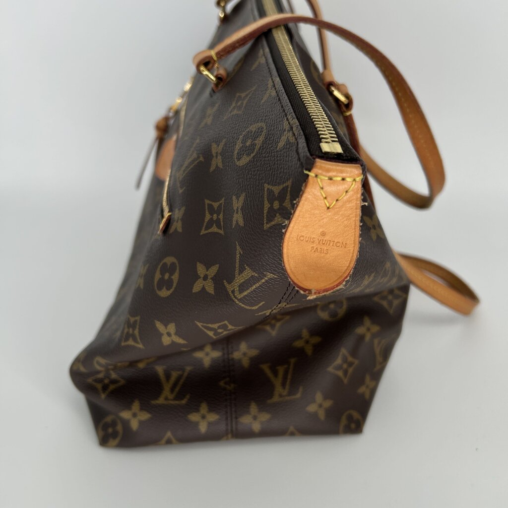Louis Vuitton Iena Handbag