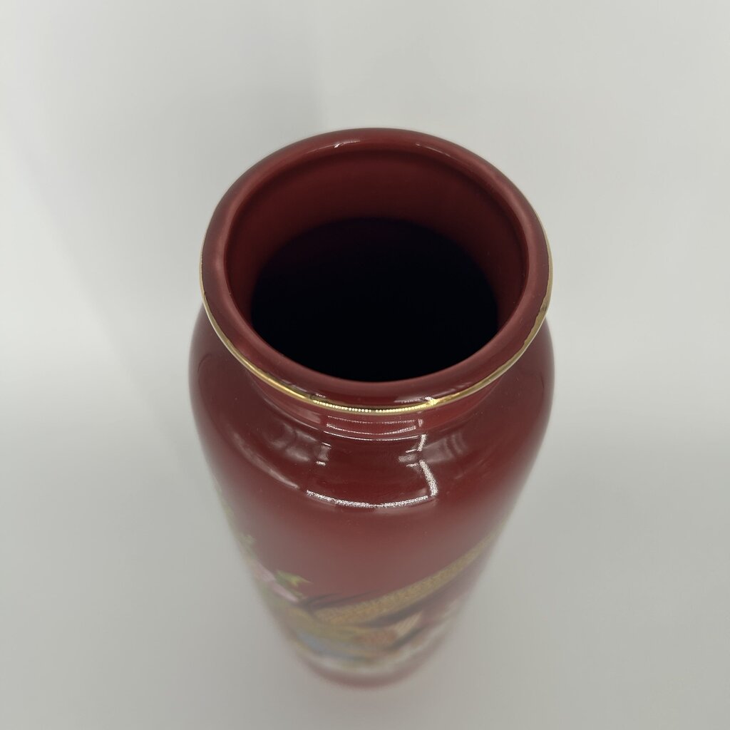 Toyo Vase w/ Bird & Flowers