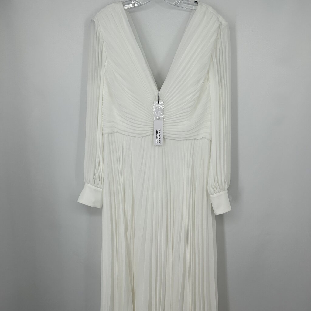 Badgley Mischka L/s Gown