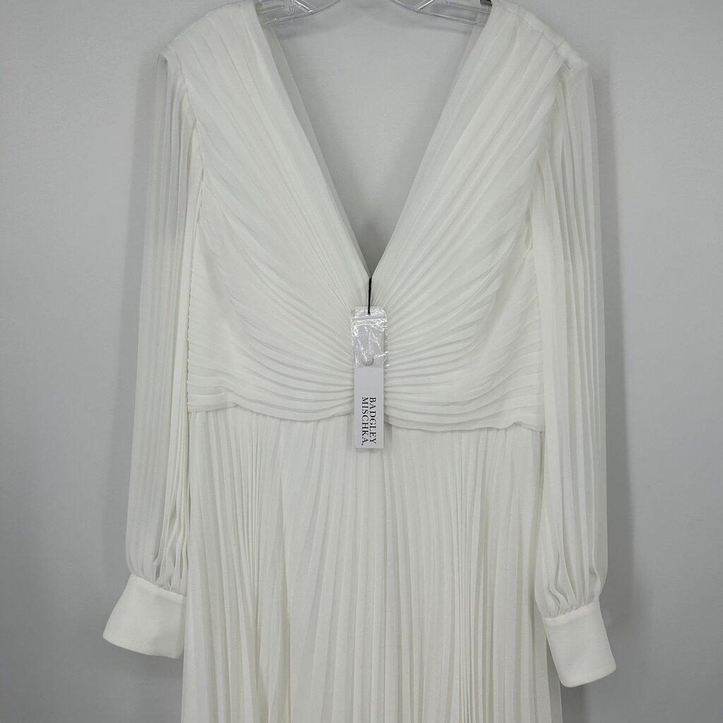 Badgley Mischka L/s Gown