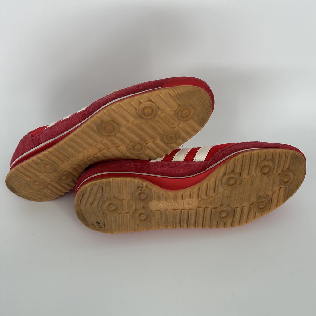 Adidas Sneakers