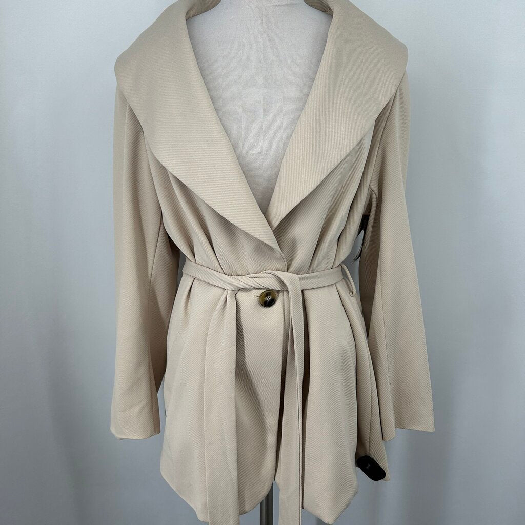 BloomChic Wide Collar Jacket