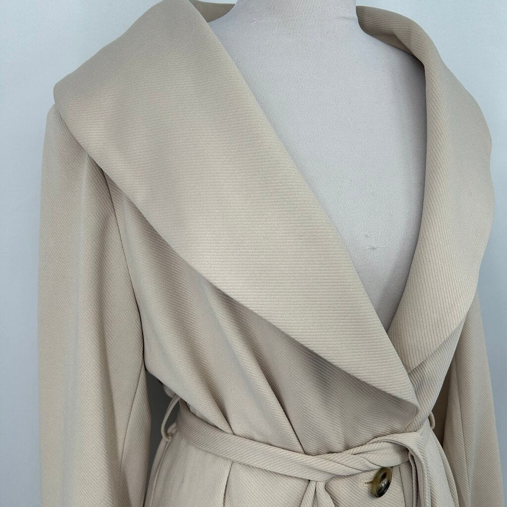 BloomChic Wide Collar Jacket