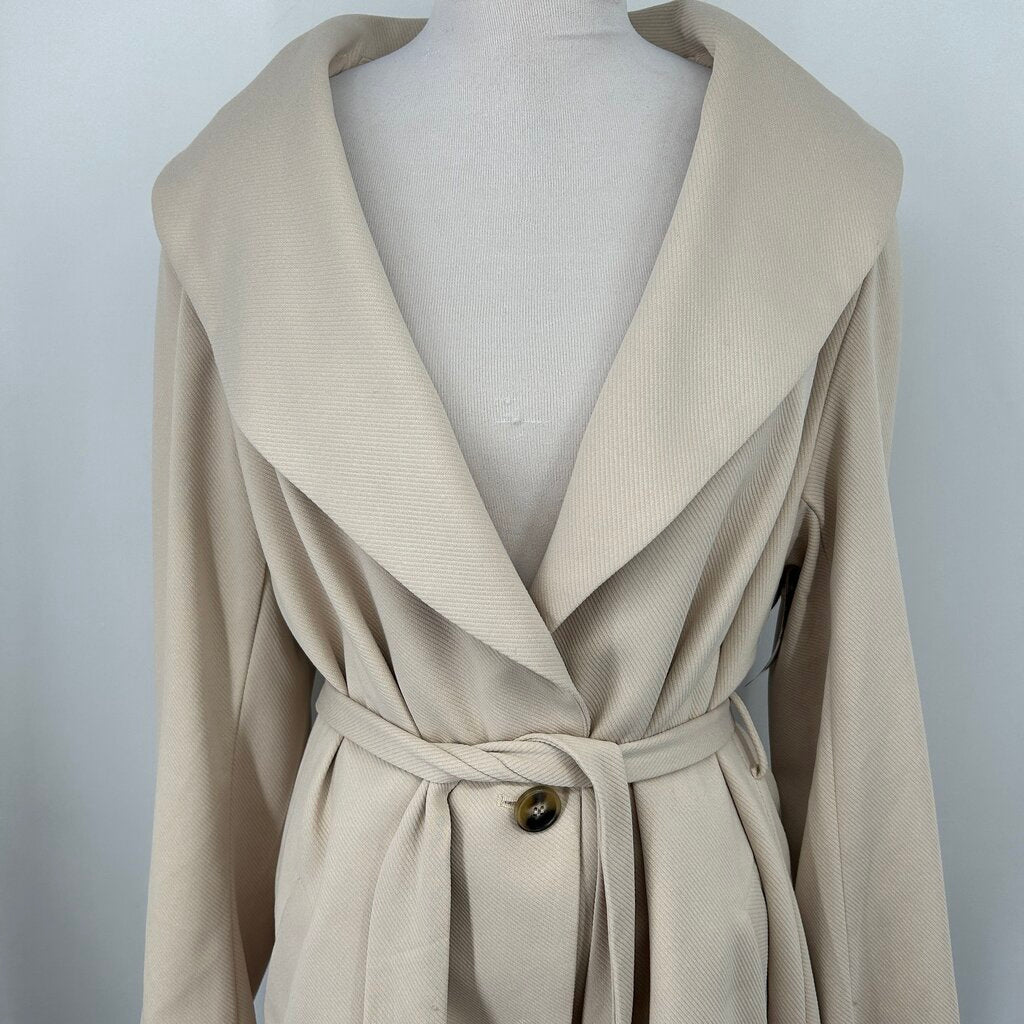 BloomChic Wide Collar Jacket