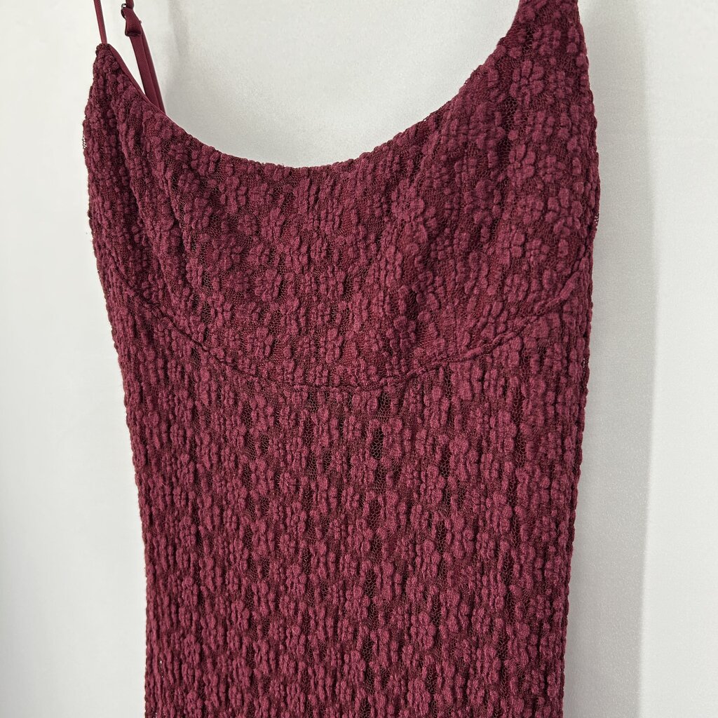 ASTR the Label Slvls Gown