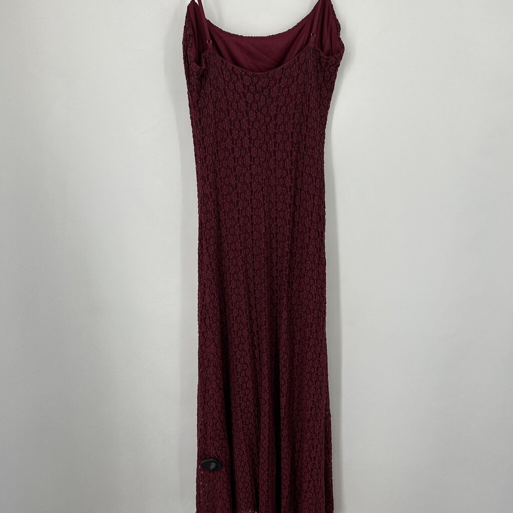 ASTR the Label Slvls Gown