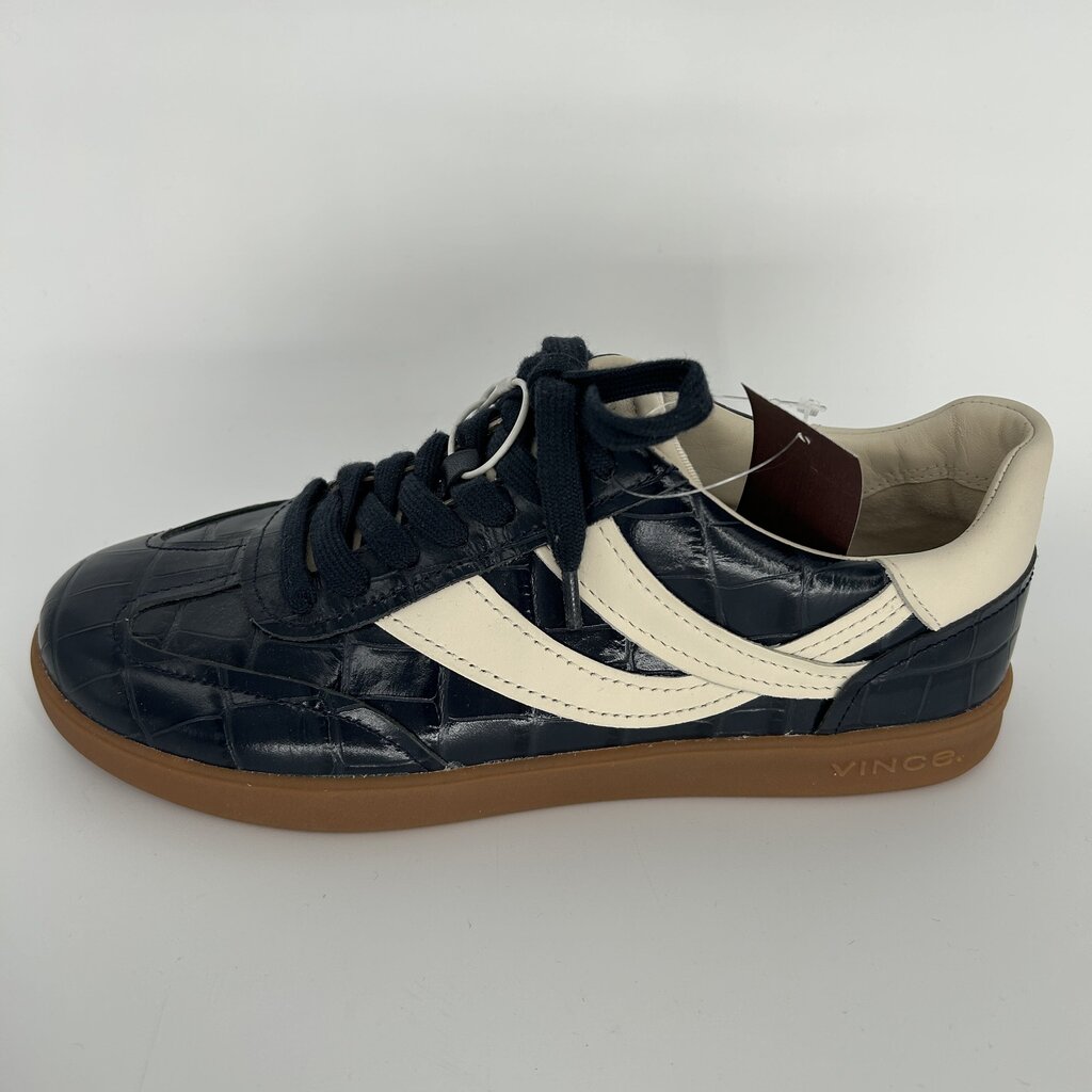 Vince Sneakers