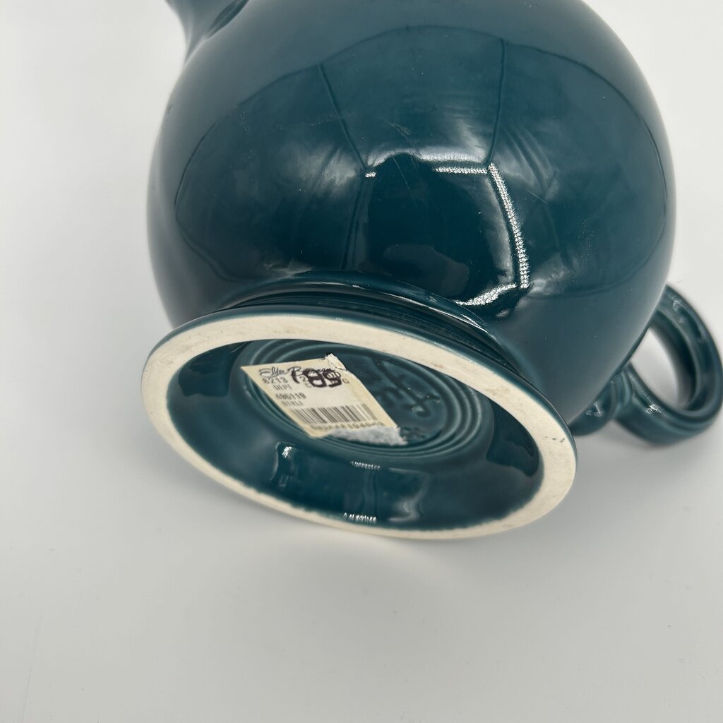 Fiesta Teapot w/Lid
