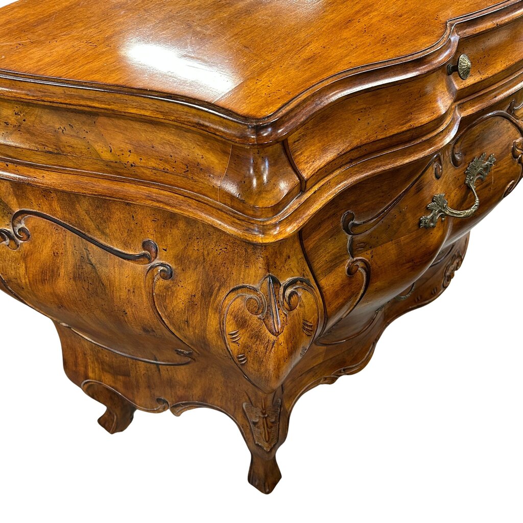 Bombay Chest