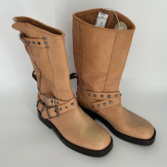 We the Free Boots