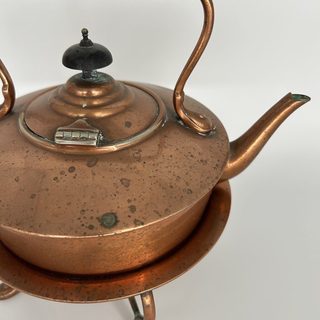 VTG Copper Teapot on Stand