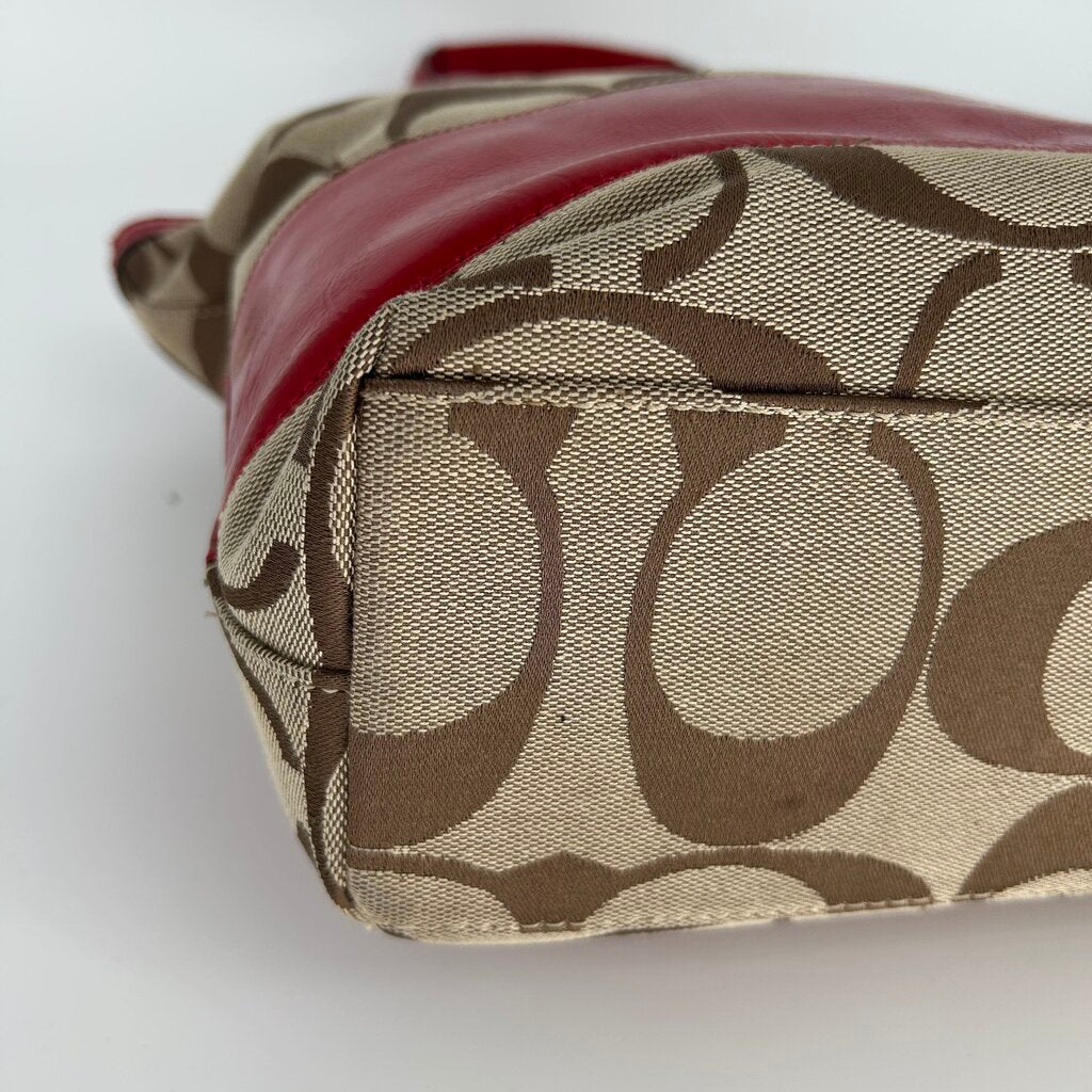 Coach Signature Canvas Tote
