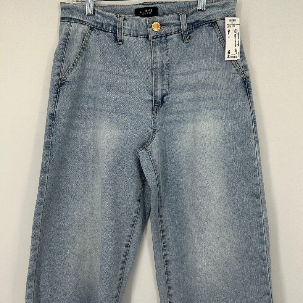 Curve Appeal Crop Jeans