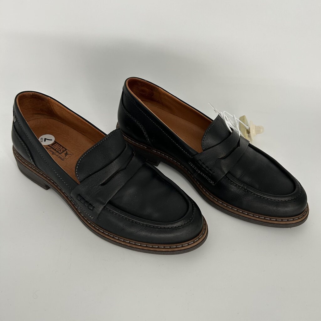 Pikolinos Loafers