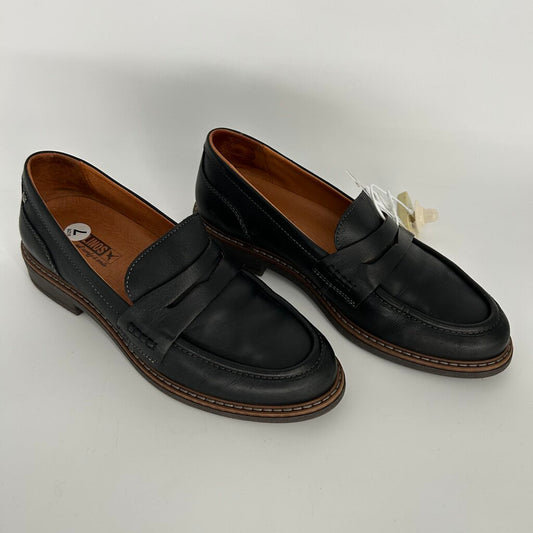 Pikolinos Loafers