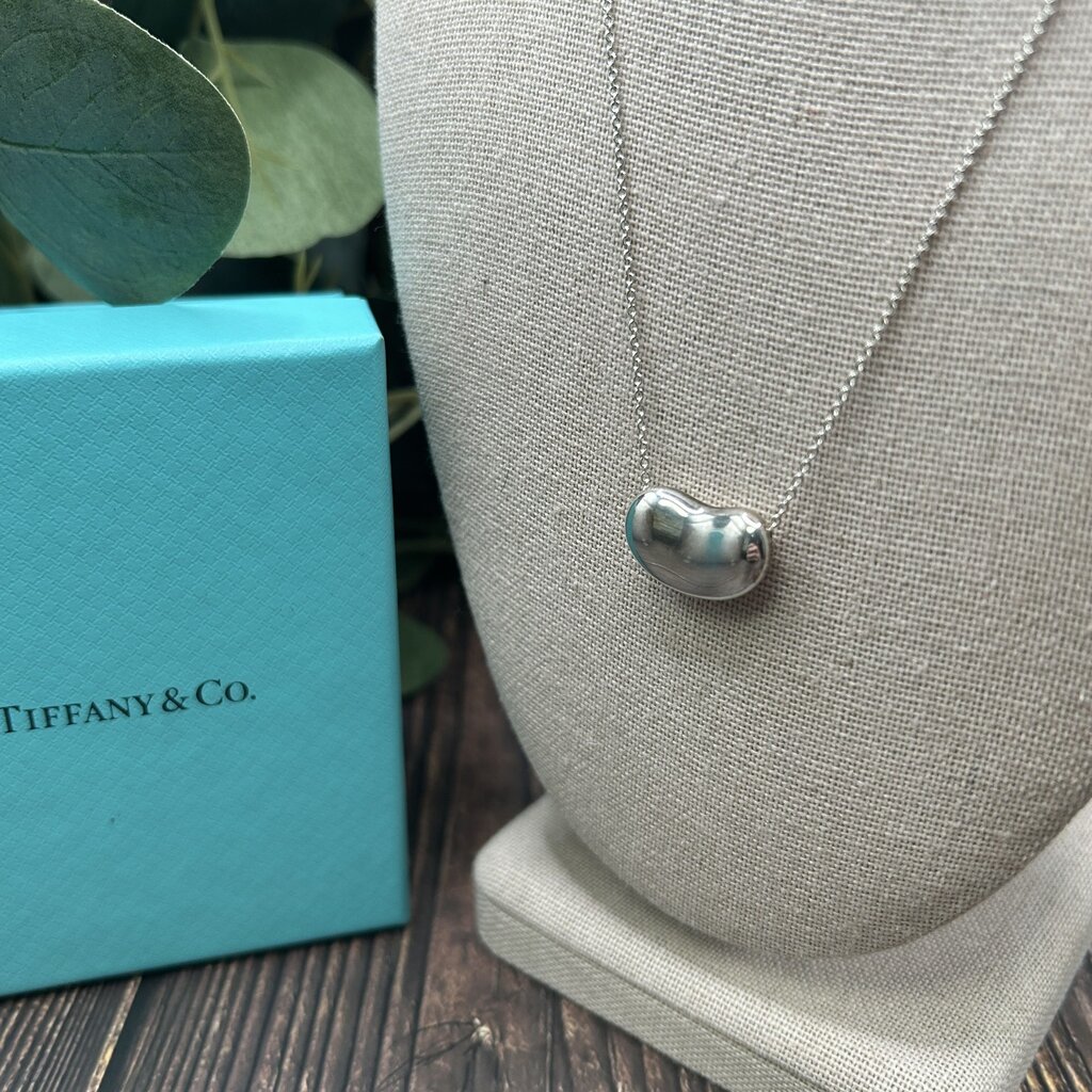 Tiffany & Co x Elsa Peretti Bean Necklace