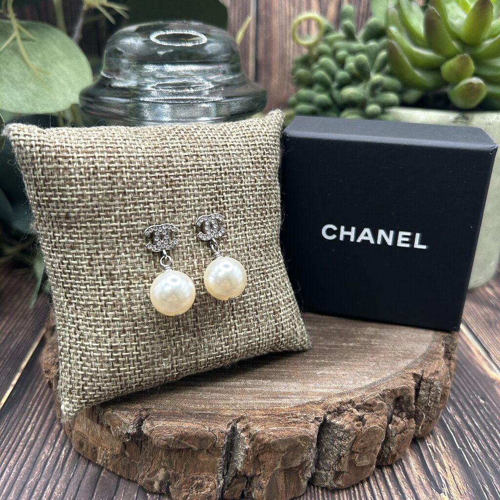 Chanel Classic Crystal CC Pearl Earrings
