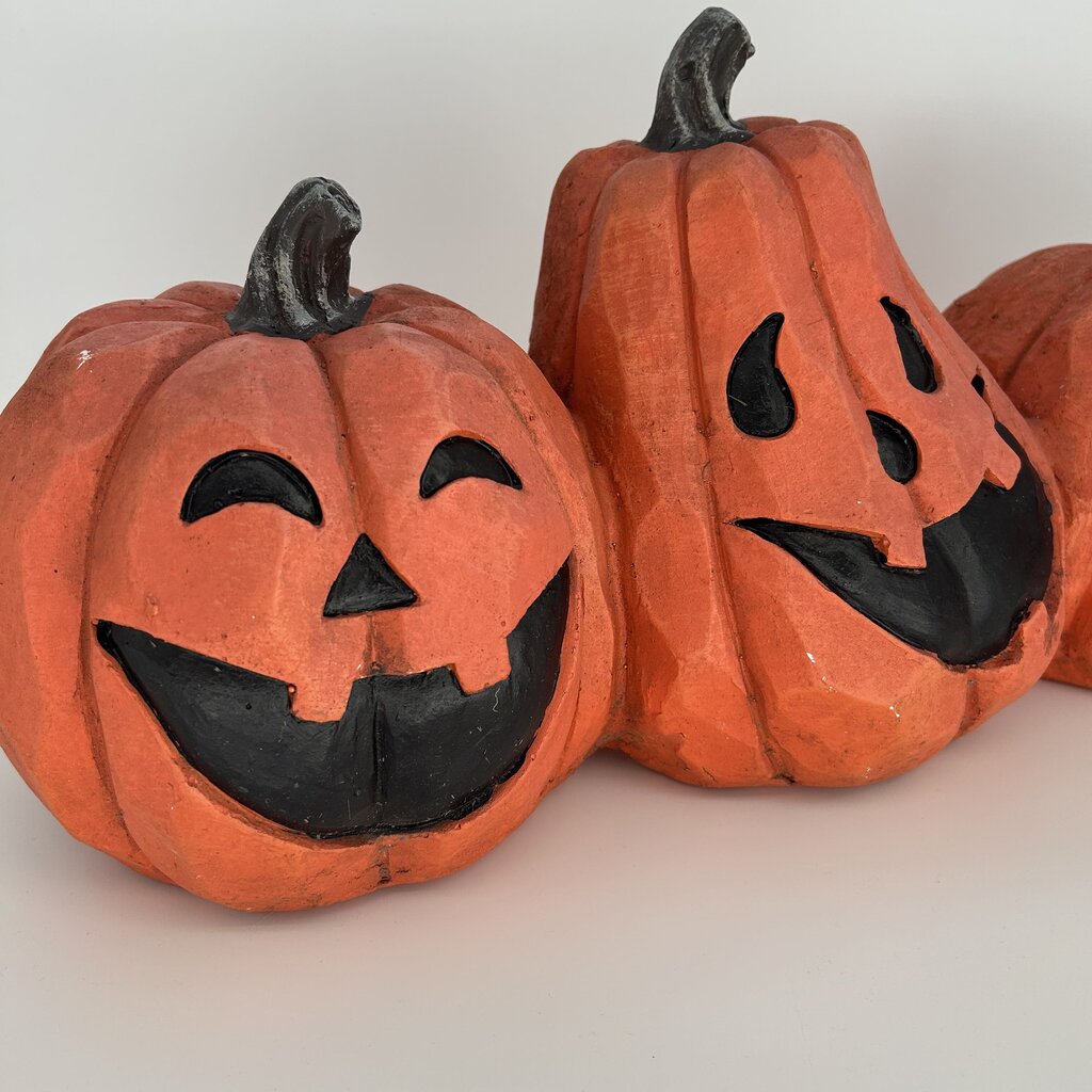 Jack O Lantern Resin Set