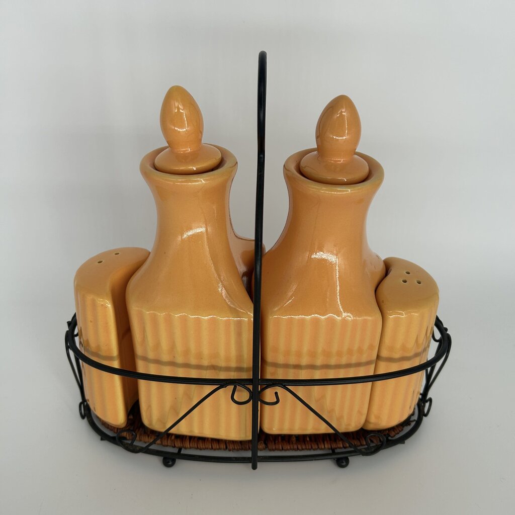 Temptations S&P O&V Caddy Set