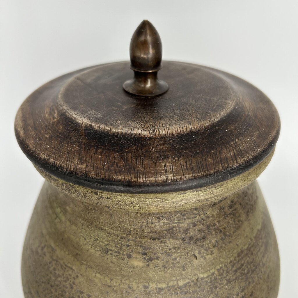 Ceramic Canister w Lid