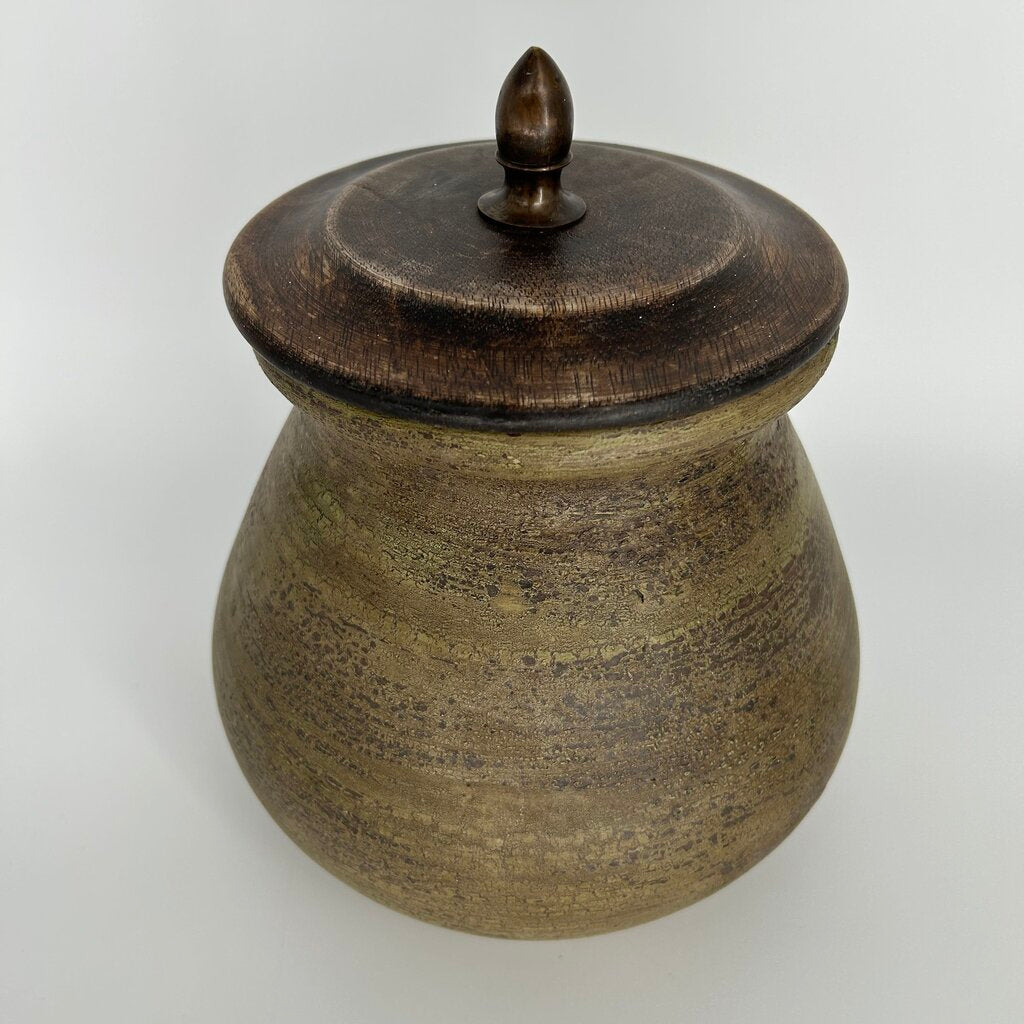 Ceramic Canister w Lid