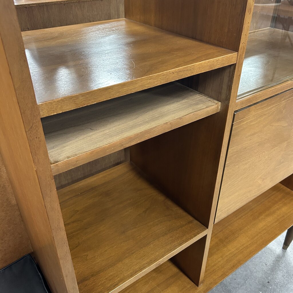 MCM Desk Unit with Bench