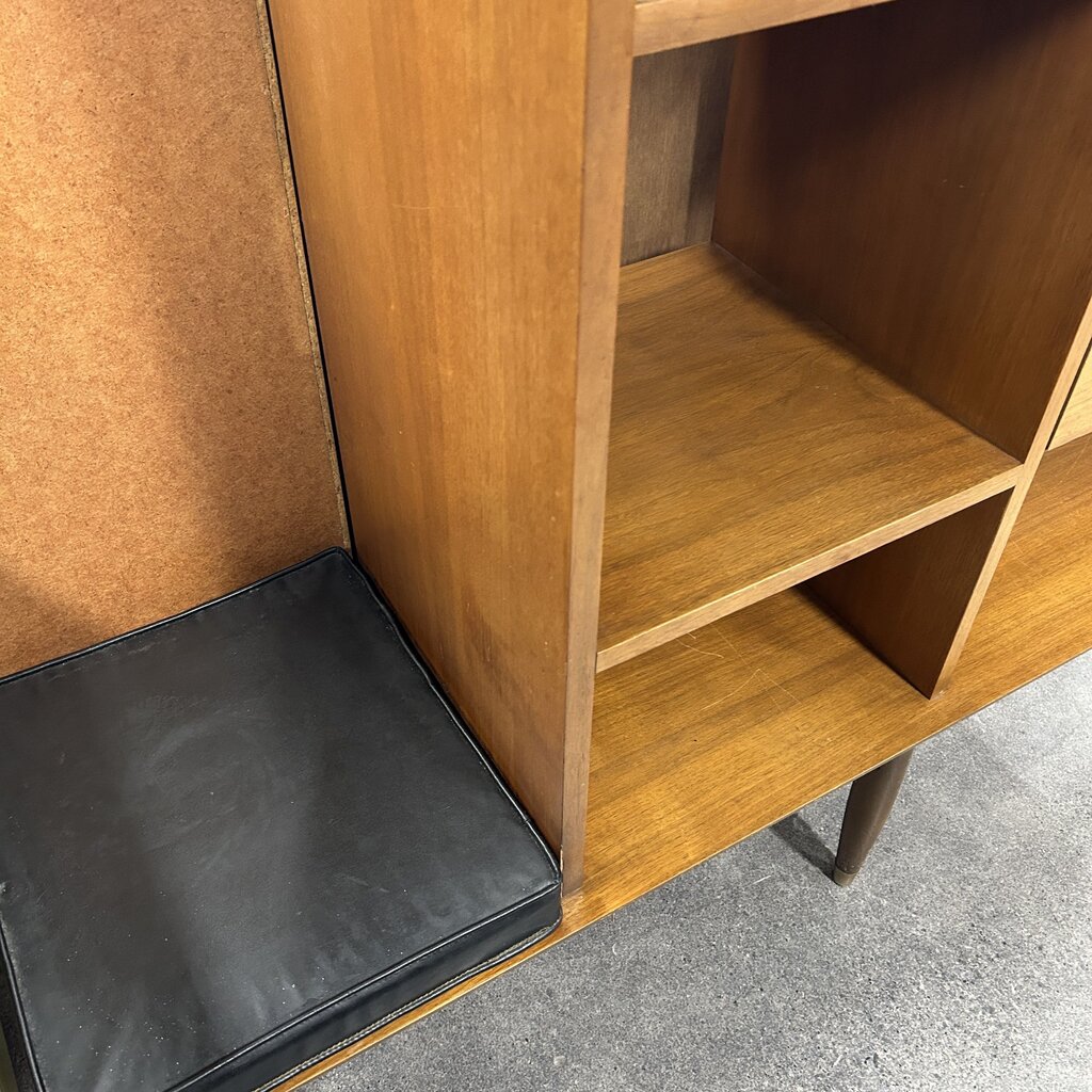 MCM Desk Unit with Bench