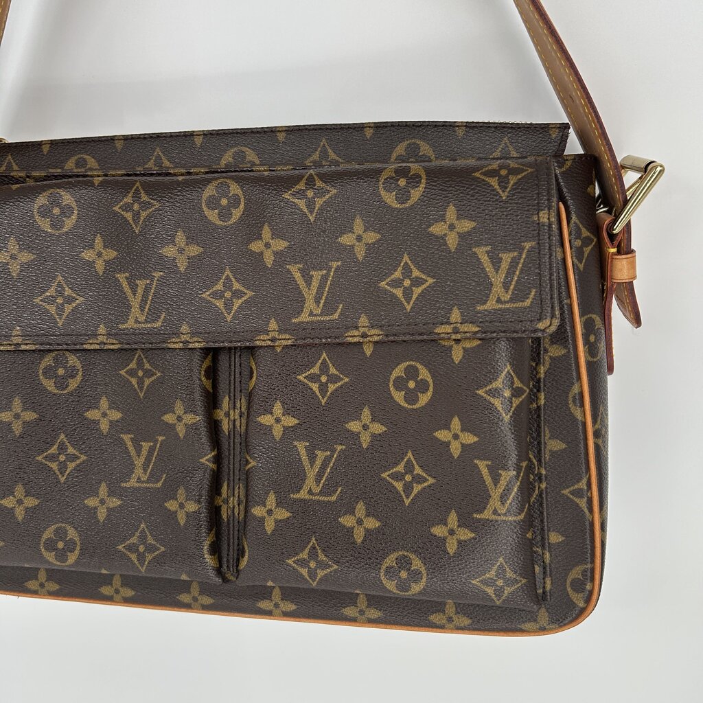 Louis Vuitton Shoulder Bag