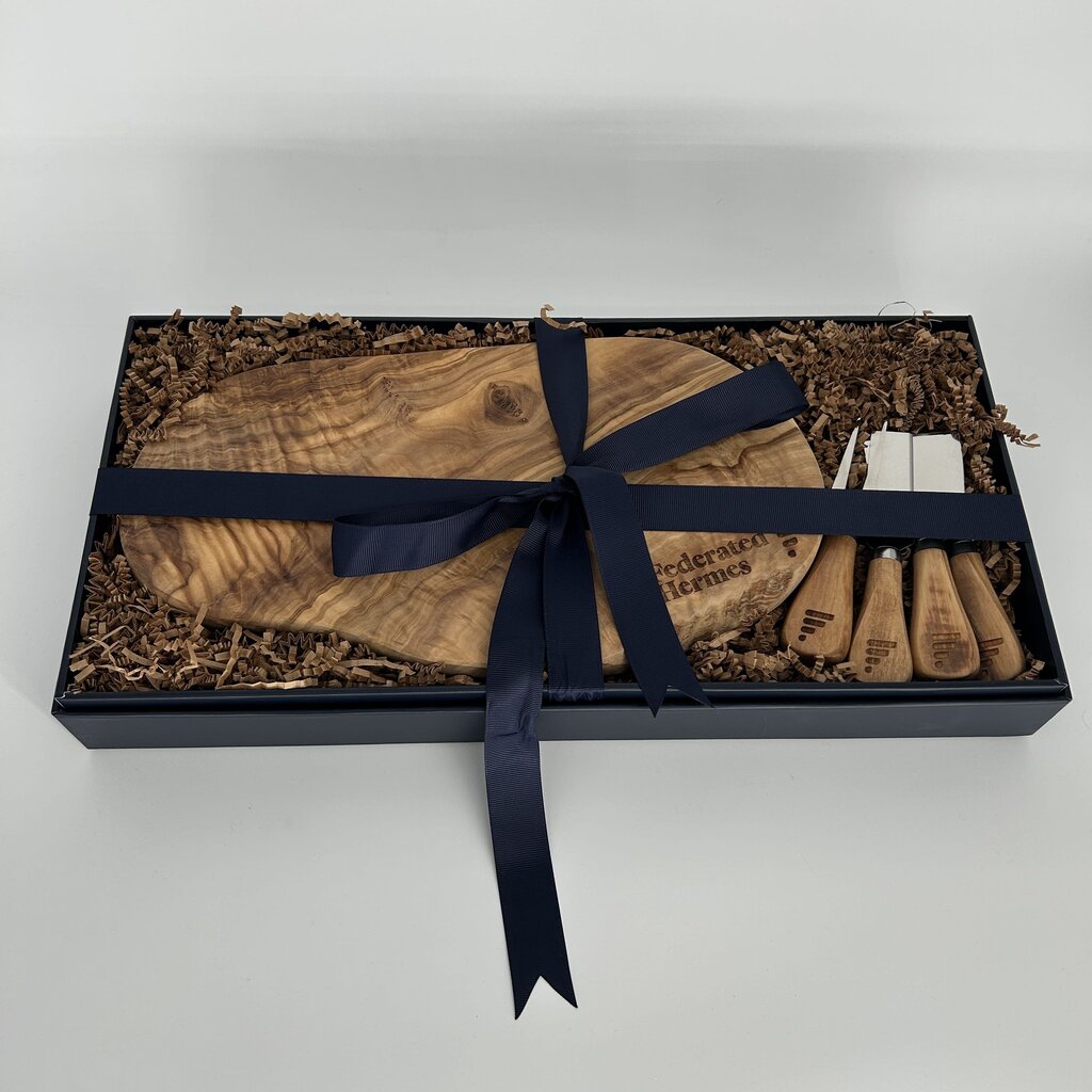 Federated Hermes Cheese Board Set