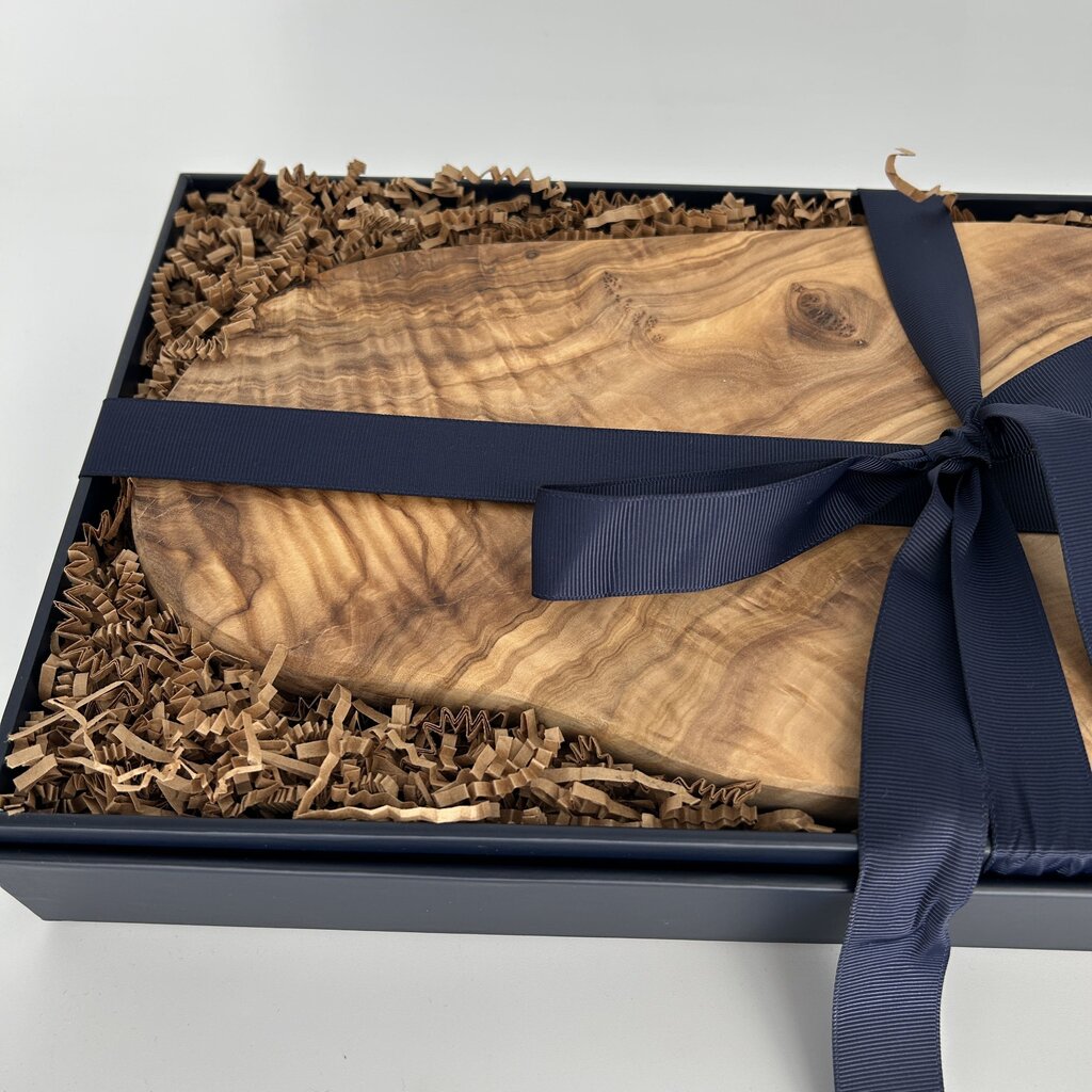 Federated Hermes Cheese Board Set