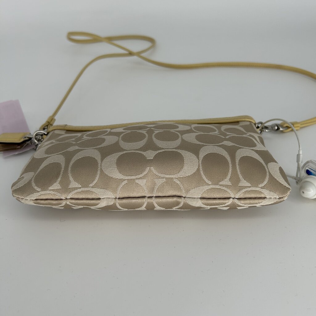 Coach Poppy Crossbody