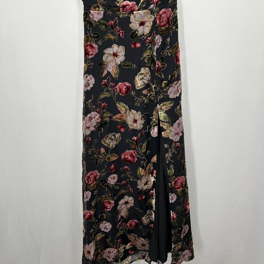 Olia Slvls Gown