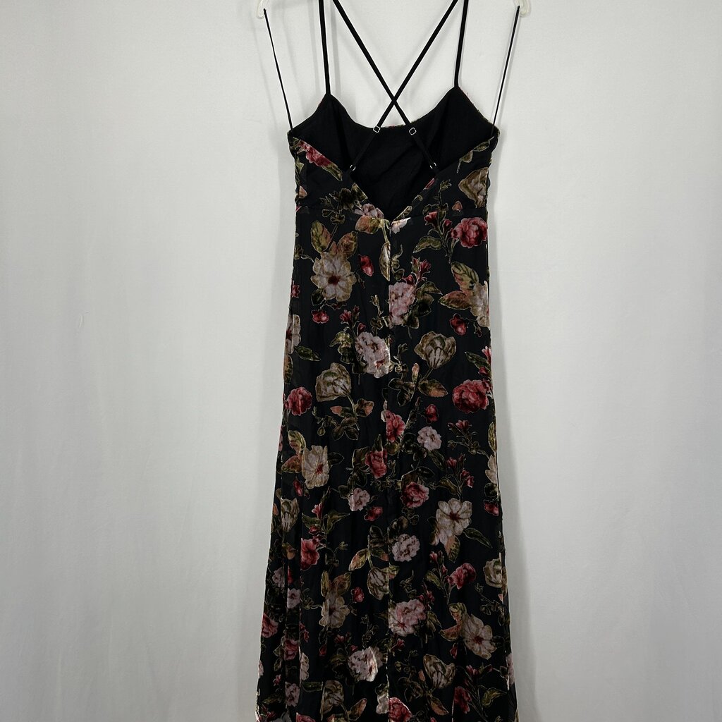 Olia Slvls Gown