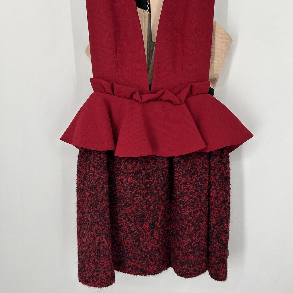 Three Floor Slvls Dress