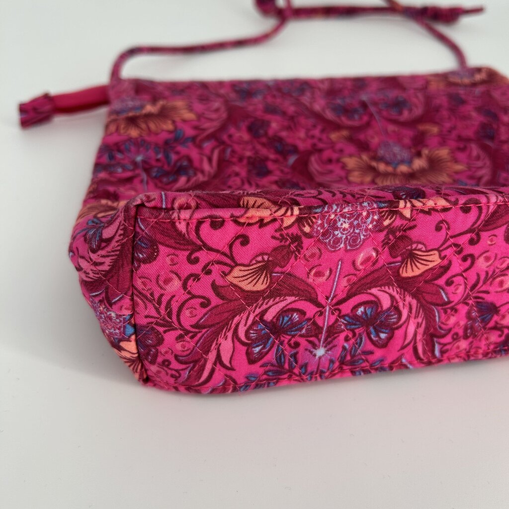 Vera Bradley Wicked Hipster