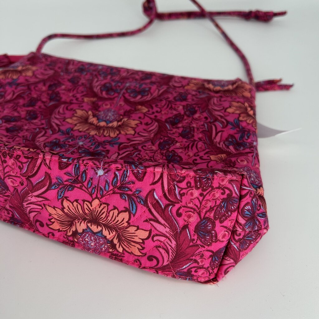 Vera Bradley Wicked Hipster