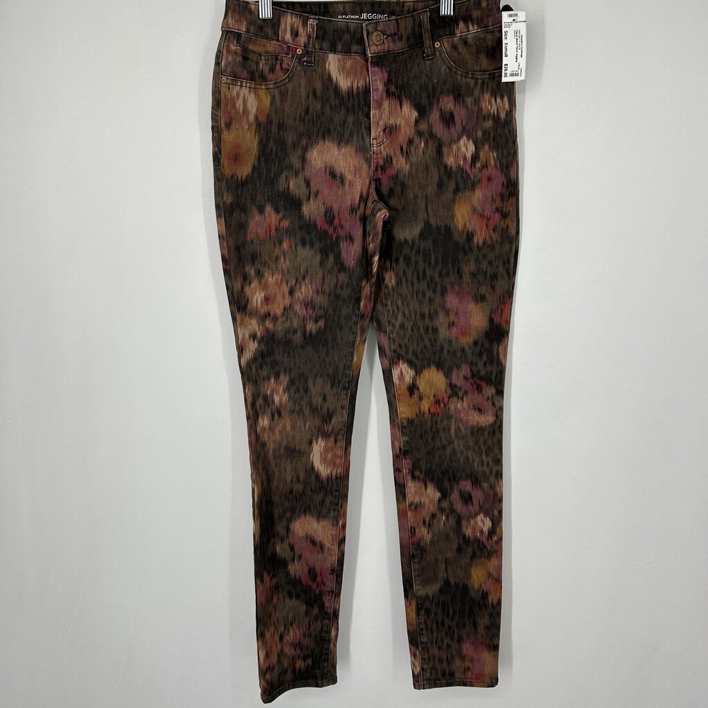Chicos Muted Floral Jegging