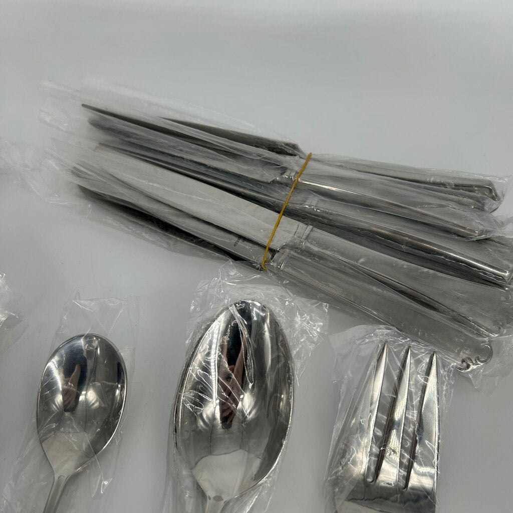 Reed & Barton Flatware Set