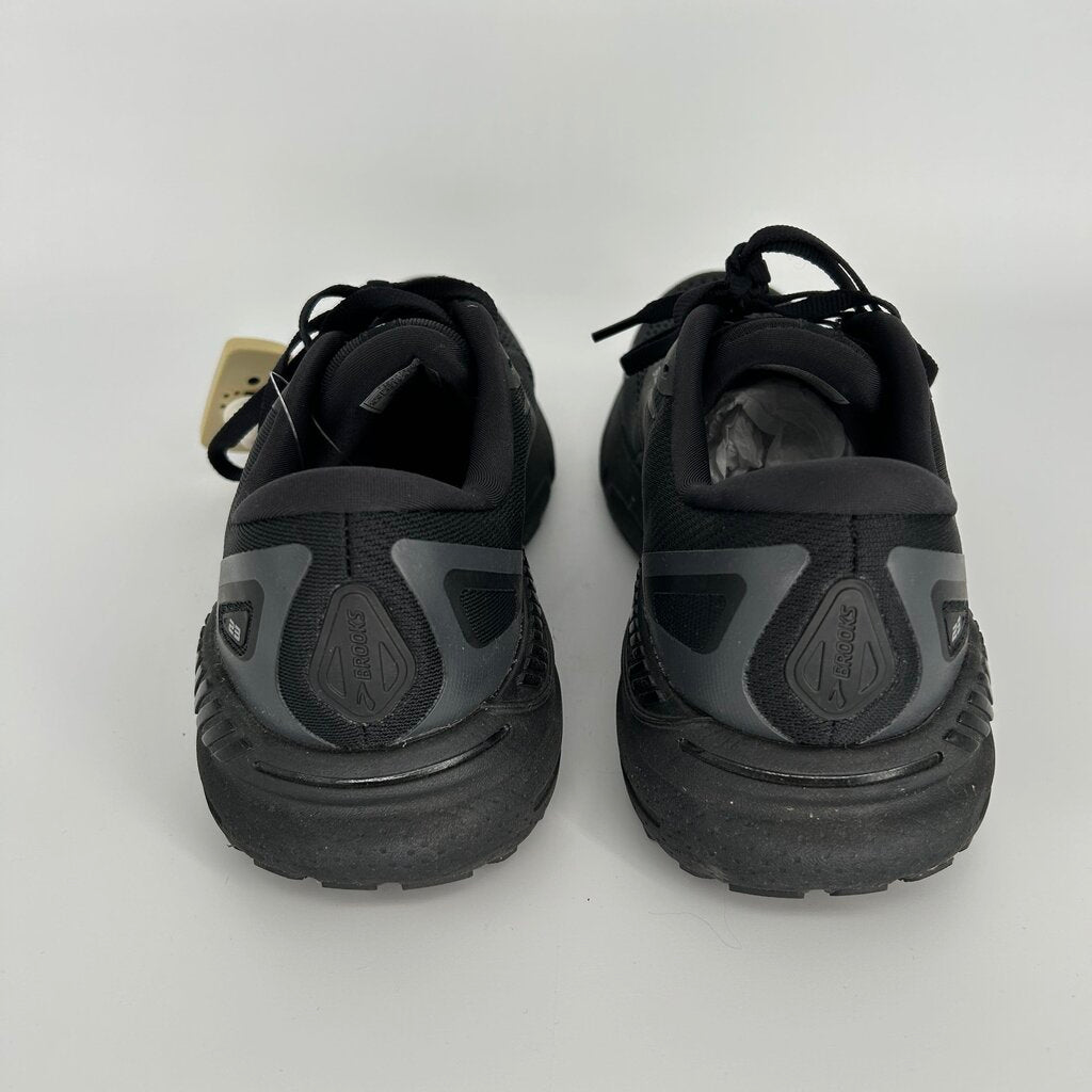 Brooks Sneakers
